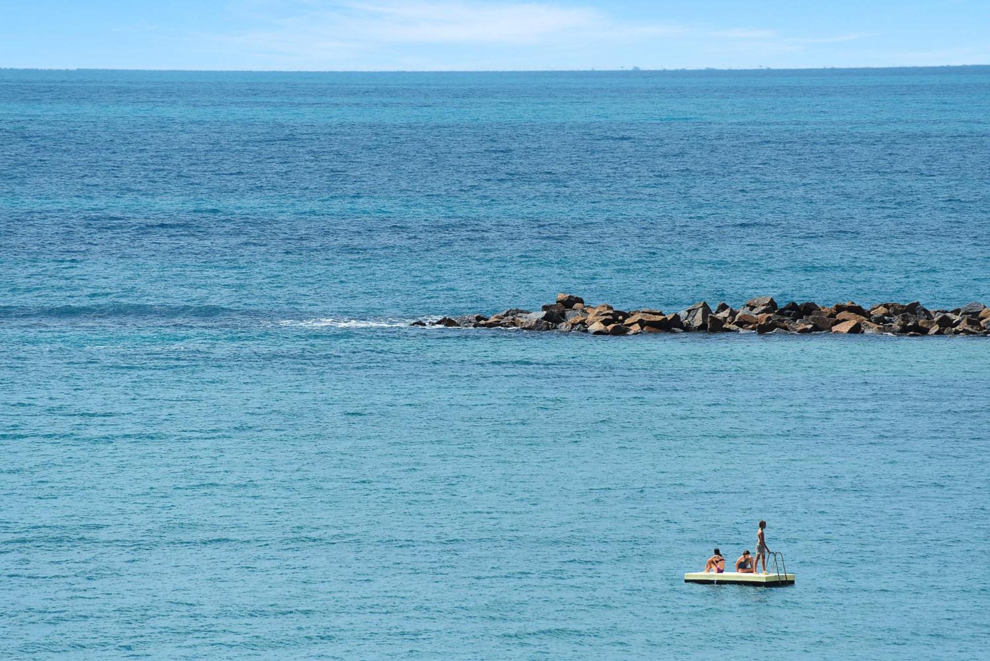 海豚海滨公寓 埃利奥特港 外观 照片